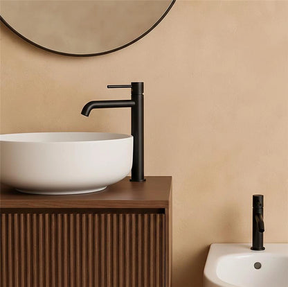 Coppia rubinetti lavabo alto e bidet senza scarico ottone nero opaco Memo