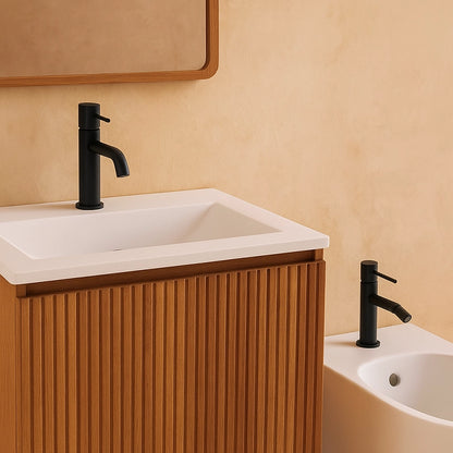 Coppia rubinetti lavabo e bidet in ottone nero opaco con flessibili Hidden