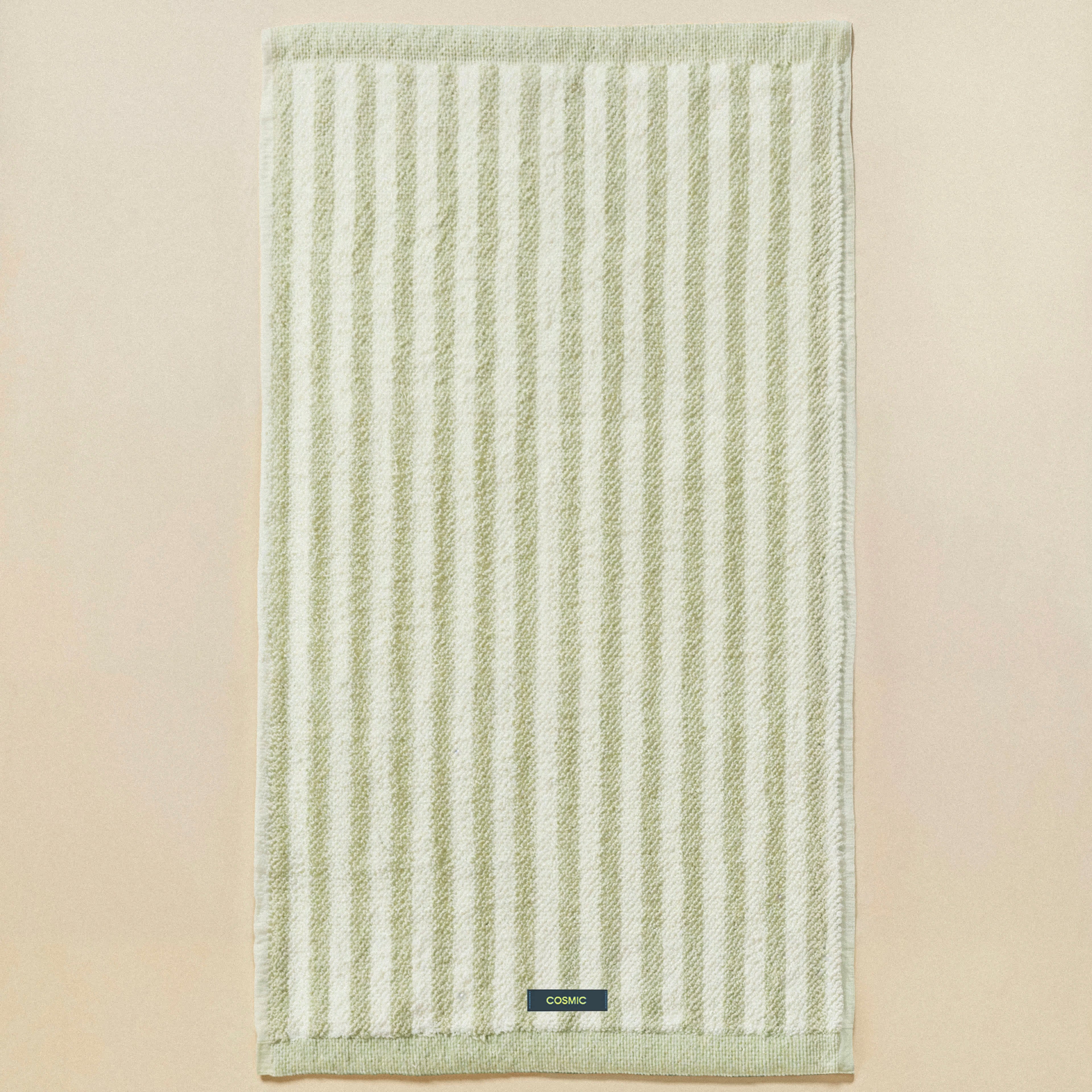 Cosmic Stripes Asciugamano da bagno 50x90 aqua mint in naturale montato a parete, vista del design e della finitura...