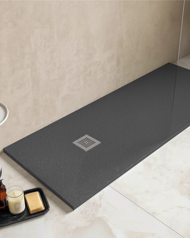 Piatto Doccia 80x120 Desio effetto pietra in Mineralmarmo Anthracite visto dall'alto con superficie e piletta di scarico...