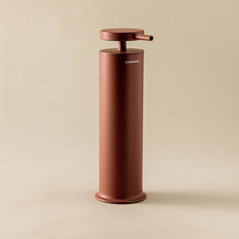 Dispenser da appoggio porta sapone liquido terracotta montato a parete, vista del design e della finitura