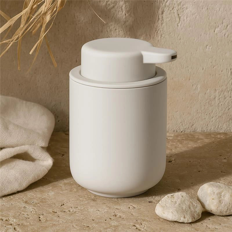 Dispenser sapone in gres e abs soft touch bianco Zone montato a parete, vista del design e della finitura