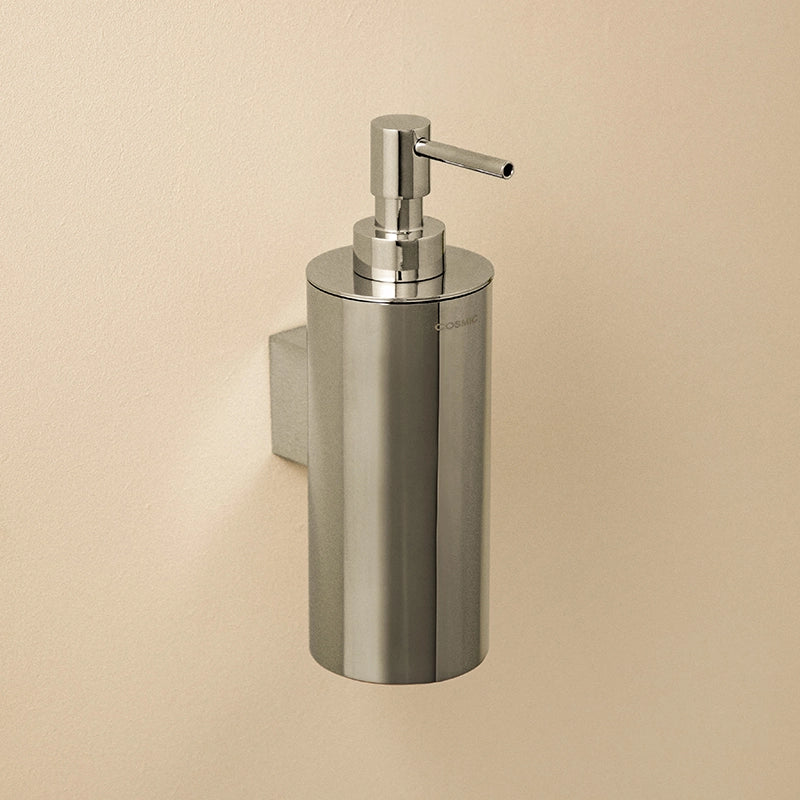Dispenser sapone liquido fissaggio a muro o adesivo Cromo in lucido montato a parete, vista del design e della finitura...