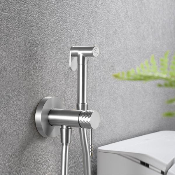 Doccetta bidet con miscelatore Memo incasso nichel in spazzolato, vista frontale della maniglia e della bocca di...