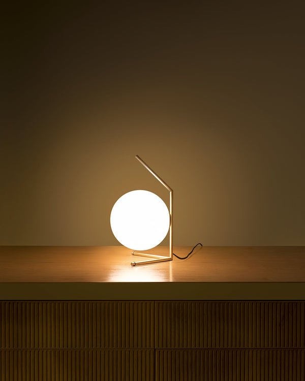 FLOS IC Lights Table 1 Low Lampada da tavolo 20 cm ottone spazzolato F3171059