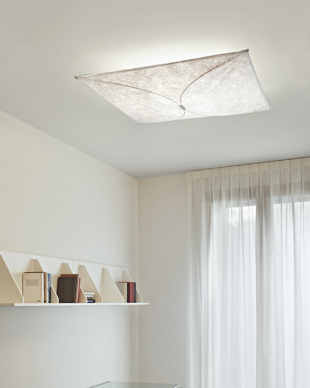 Flos Ariette 1 Lampada 80 cm da soffitto o parete in tessuto F0400009 – vista 3