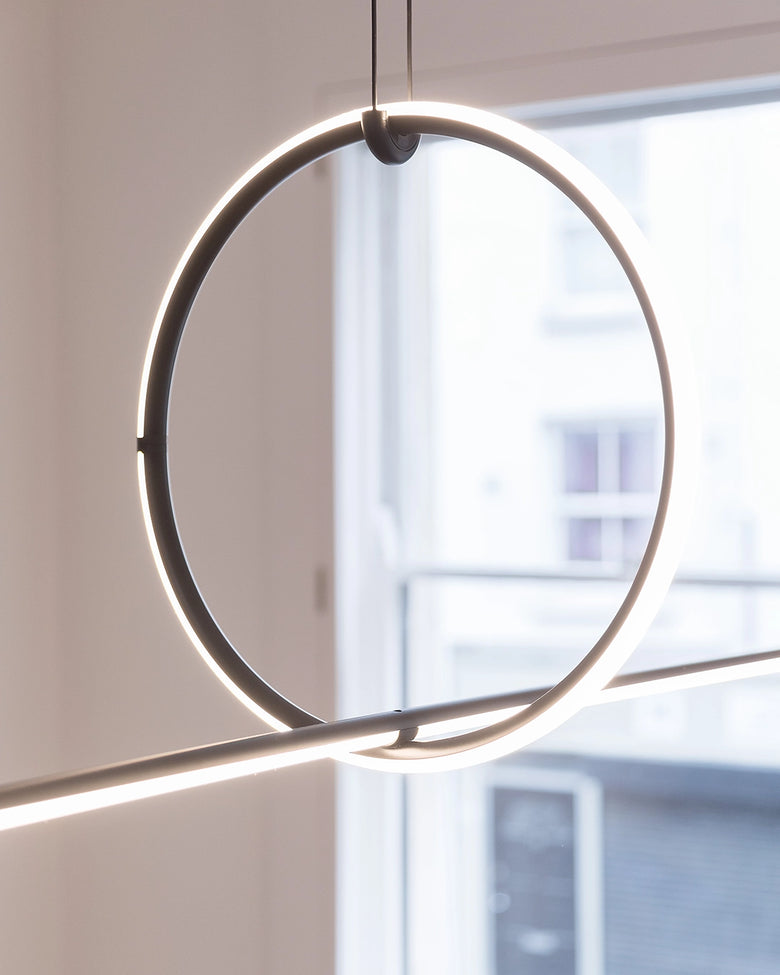 Flos Arrangements Line Rouns Small Lampada sospesa con rosone nero – vista 3