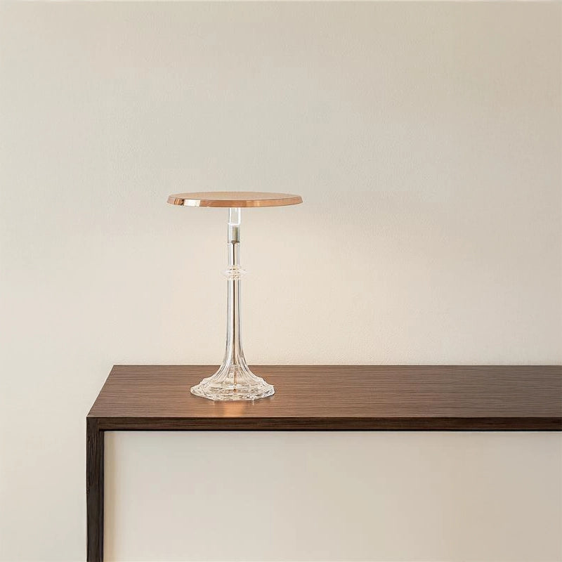 Flos Bon jour Versailles Lampada da tavolo Rame accesa in ambiente, design e diffusione della luce