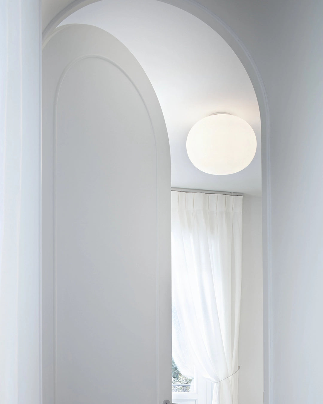 Flos Glo-Ball Ceiling 2 Lampada da parete soffitto bianco F3028000 – vista 3