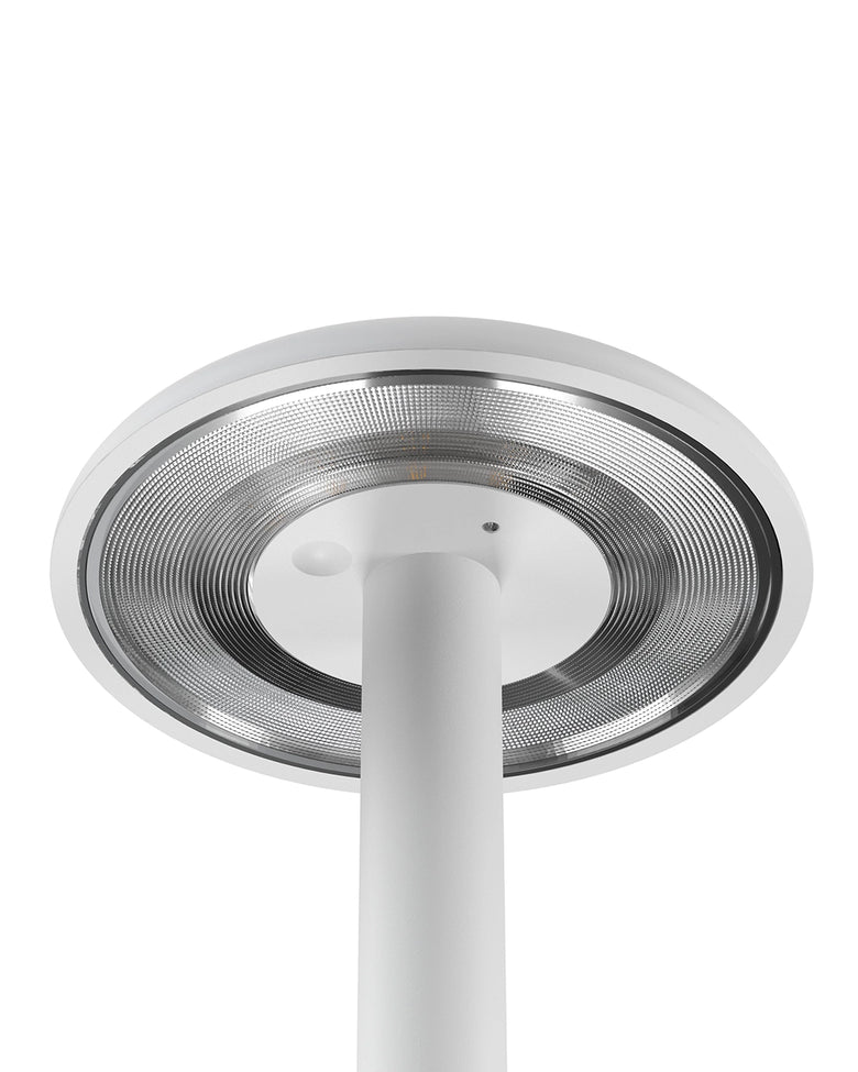 Flos Gustave Lampada ricaricabile 2700K 159 LM interno esterno Matt White – vista 2