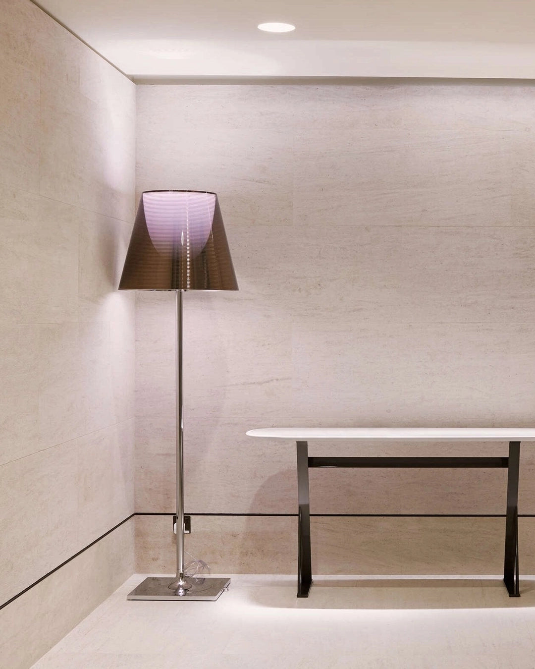 Flos Ktribe Floor 3 Lampada a pavimento bronzo con dimmer F6301046 – vista 4