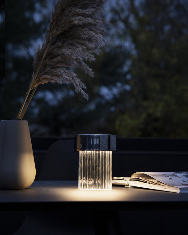 Flos Last Order Fluted Lampada da Tavolo ricaricabile da esterno Cromo F3694056 – Flos
