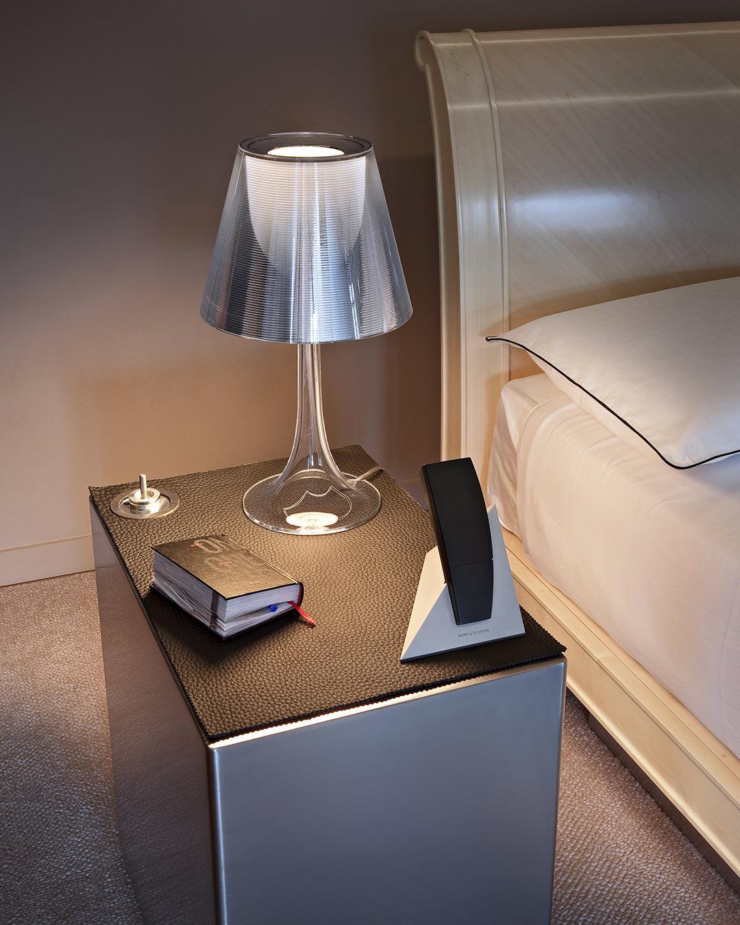 Flos Miss K Lampada da tavolo silver F6255000 – Flos