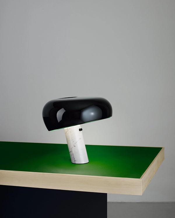 Flos Snoopy Lampada scrivania nero con Base In Marmo F6380030