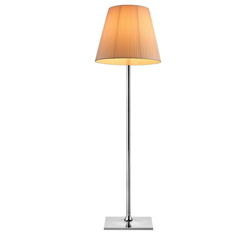 Flos Ktribe Floor 3 Lampada a pavimento tessuto con dimmer accesa in ambiente, design e diffusione della luce