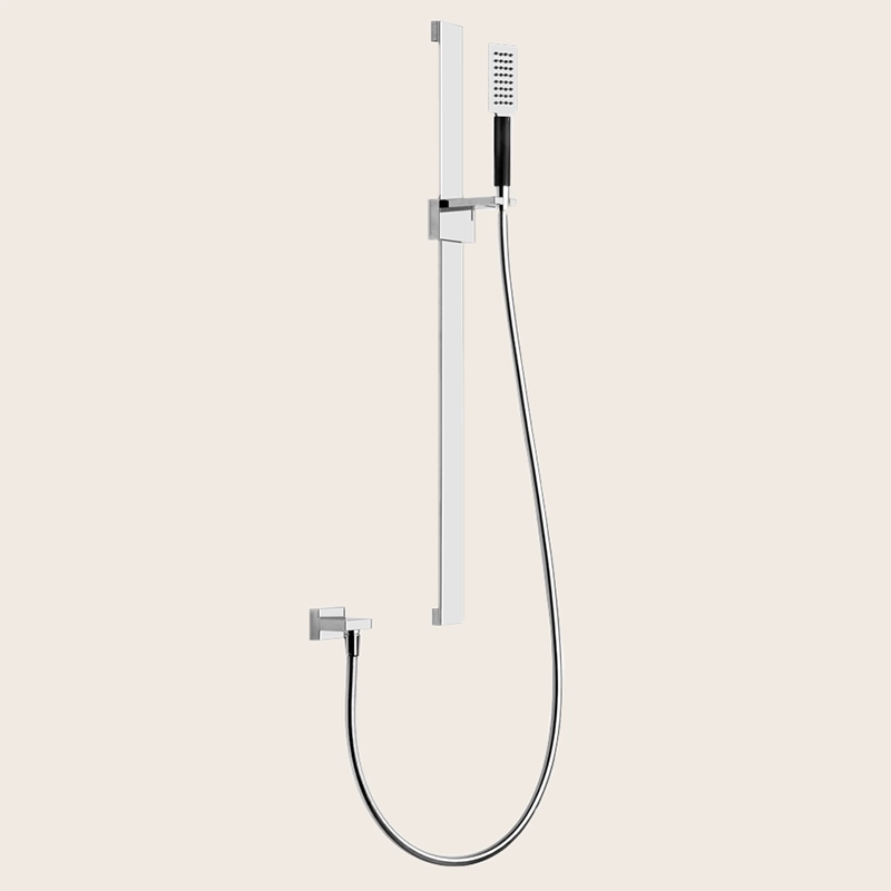 Gessi Asta doccia Saliscendi Con Doccetta mirror steel Tre, vista frontale della maniglia e della bocca di erogazione