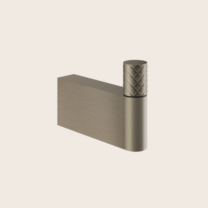 Gessi Intreccio Appendino a parete brass brushed pvd montato a parete, vista del design e della finitura