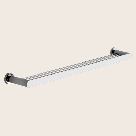 Gessi emporio Mensola a parete 60 cm cromo Cromo Lucido installato in bagno moderno con ante in vetro temperato