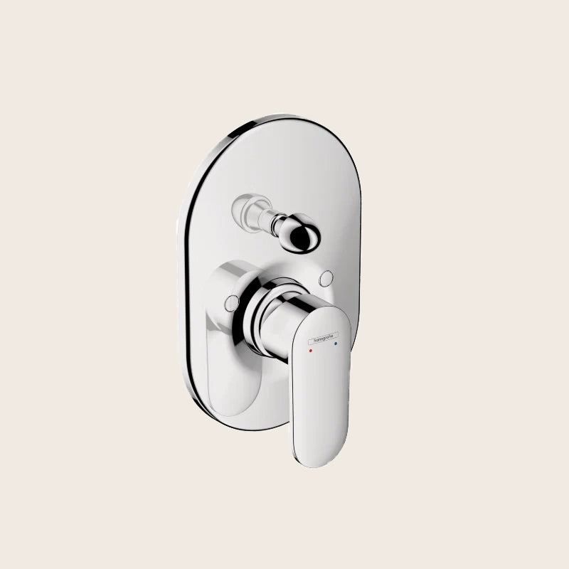 Hansgrohe Vernis Blend Miscelatore doccia senza parte ad, vista frontale della maniglia e della bocca di erogazione
