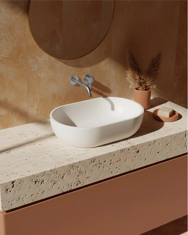 Lavabo 56x32 da appoggio Sondrio solid surface bianco opaco, vista frontale su sfondo bianco - Exagonshop