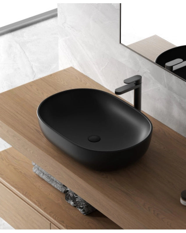 Lavabo a ciotola 60x41 cm nero opaco in ceramica, vista frontale su sfondo bianco - Exagonshop