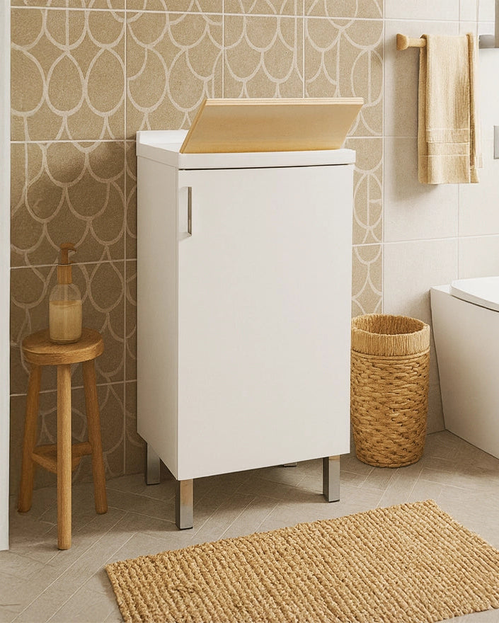 Lavatoio 45x50 bianco con gocciolatoio installato su lavello, vista della bocca e della leva - Exagonshop