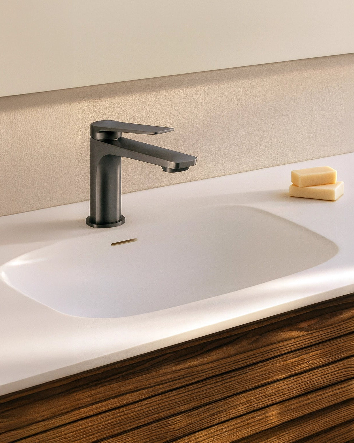 Miscelatore lavabo senza scarico in ottone grigio metallico, vista laterale del profilo e della forma - Exagonshop
