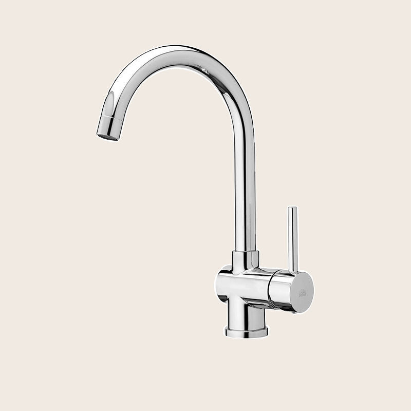 Miscelatore lavello canna orientabile steel looking SK180ST Acciaio installato su lavello, vista della bocca e della leva