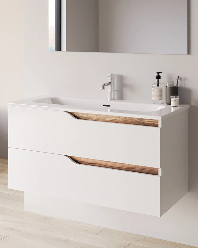 Mobile bagno 100x46 bianco lucido con lavabo Gaia in ceramica e naturale con lavabo e rubinetteria, vista frontale su...