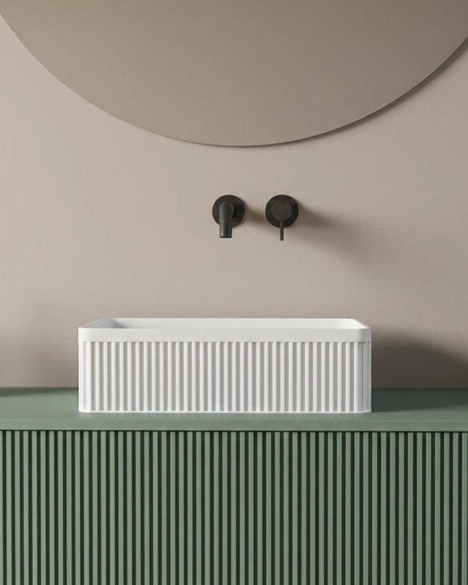 Mobile bagno 120x46 Urbino cannettato verde bosco con anta, vista dall'alto del piano con lavabo - Exagonshop