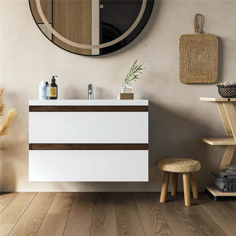 Mobile bagno 80x46 wenge bianco lucido Milo lavabo lucido Noce Scuro con lavabo e rubinetteria, vista frontale su sfondo...