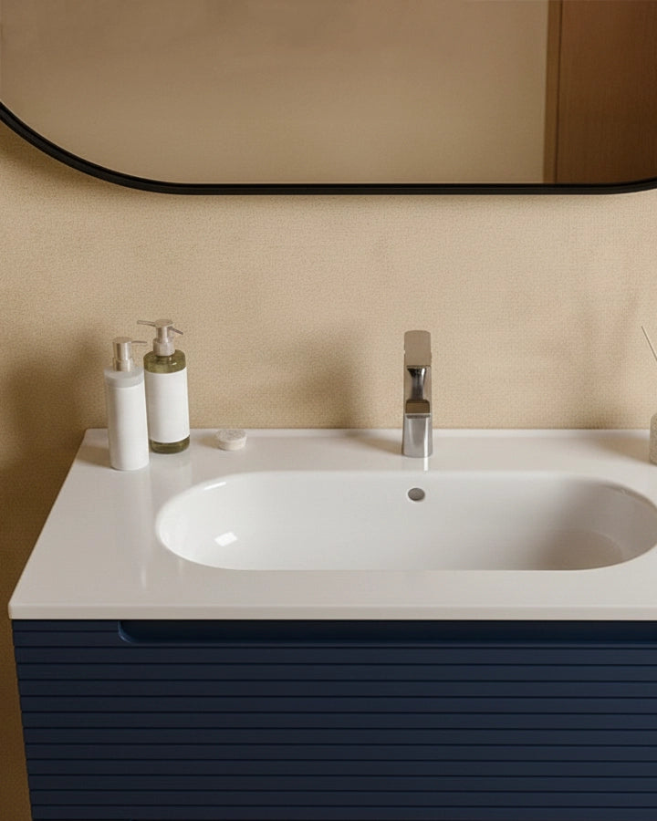Mobile bagno blu notte 80x45 Mango lavabo in ceramica lucida Blu Scuro, vista laterale della struttura sospesa - Exagonshop