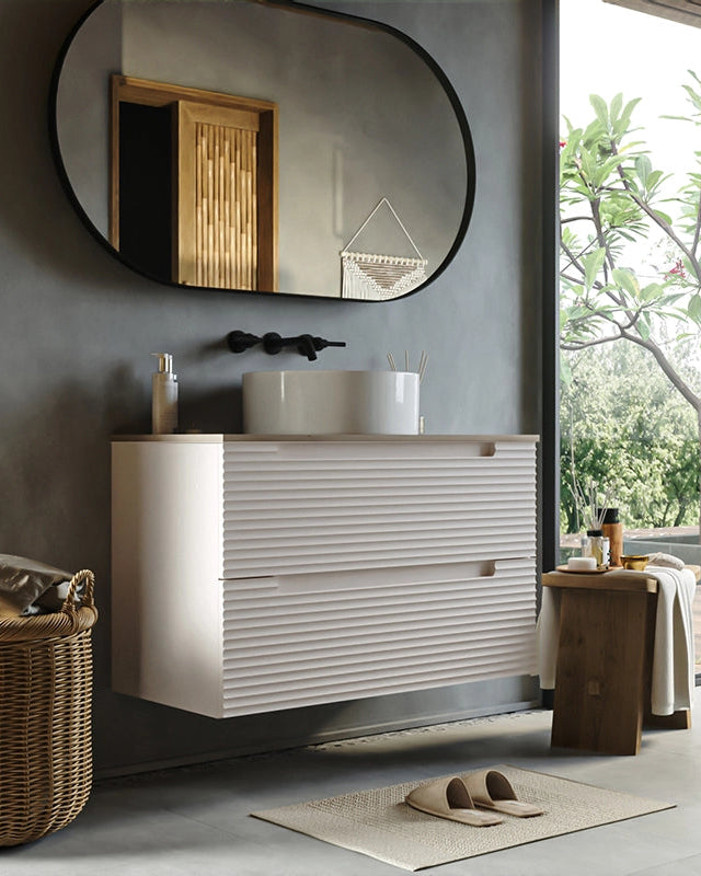 Mobile bagno canapa 80x45 Mango top noce e lavabo tondo da CANAPA MATT ambientato in bagno moderno con specchio e...