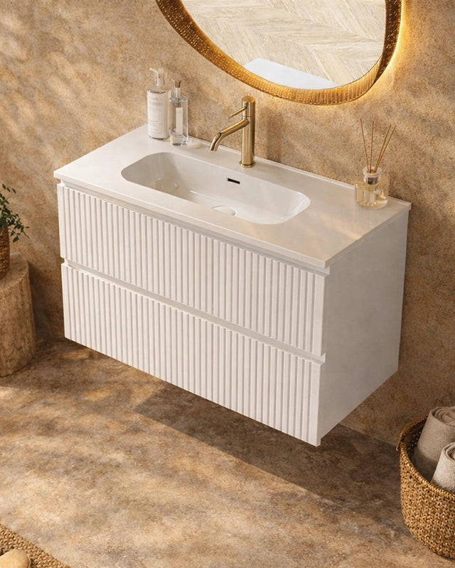 Mobile bagno cannettato 80X46 Pisa bianco opaco lavabo in mdf con lavabo e rubinetteria, vista frontale su sfondo neutro...