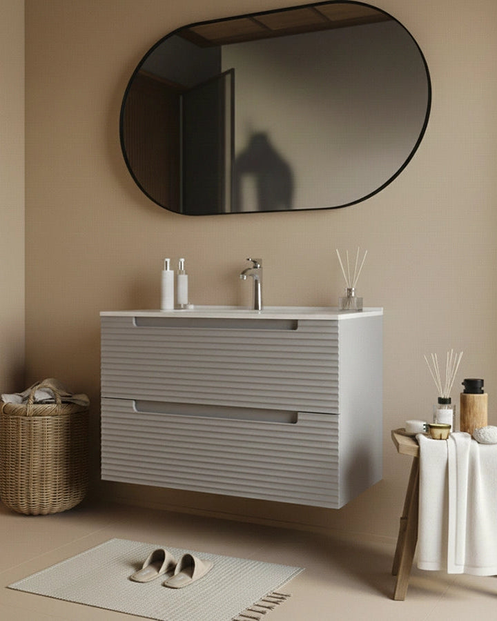 Mobile bagno clear grey 100x45 Mango lavabo in ceramica ambientato in bagno moderno con specchio e accessori - Exagonshop