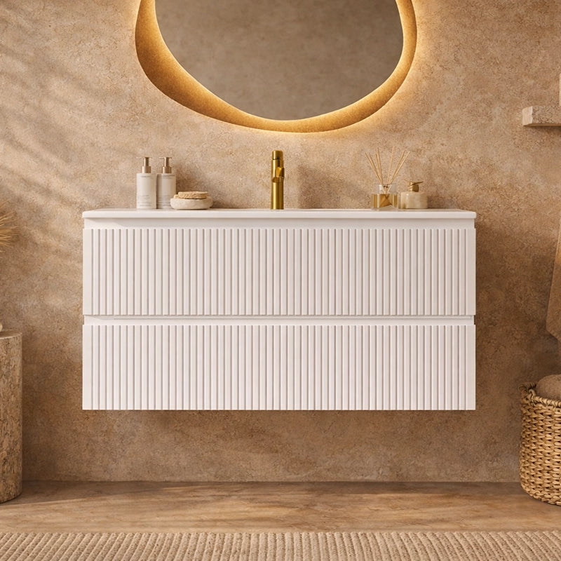 Mobile bagno cannettato 100X46 Pisa bianco opaco lavabo in ambientato in bagno moderno con specchio e accessori - Exagonshop
