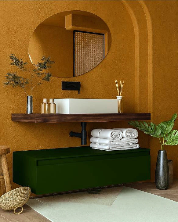 Mobile bagno tabacco verde opaco 120x50 Oasy con top e in resina e naturale con lavabo e rubinetteria, vista frontale su...