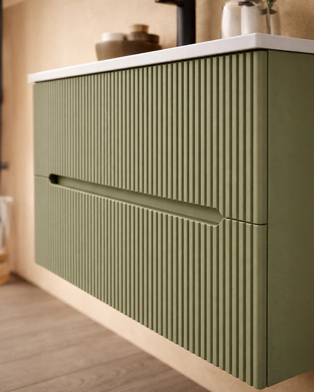 Mobile bagno verde muschio 120x46 cannettato Urbino con, dettaglio ravvicinato della finitura e del cassetto - Exagonshop