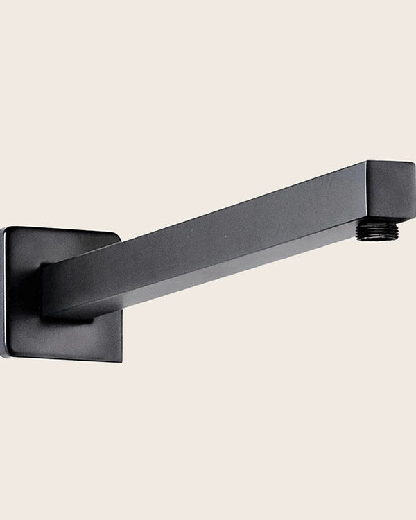 New Line Braccio Doccia 40 Cm Quadro In Ottone Nero Opaco, vista frontale della maniglia e della bocca di erogazione...