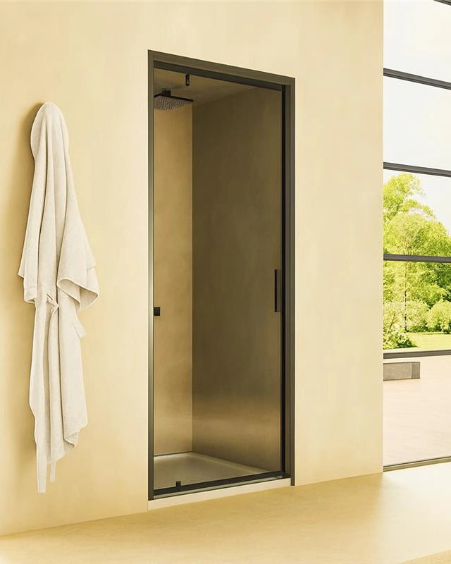 Nicchia doccia 90 cm Rio a pivot vetro 6 mm trasparente H in opaco installato in bagno moderno con ante in vetro...