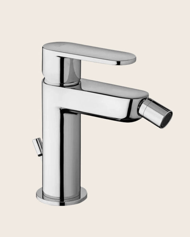 Paffoni Candy Ca131k Miscelatore Bidet Con Scarico Clic, vista frontale della maniglia e della bocca di erogazione