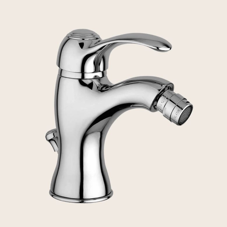 Paffoni Flavia Fa135 Miscelatore Bidet con scarico, vista frontale della maniglia e della bocca di erogazione