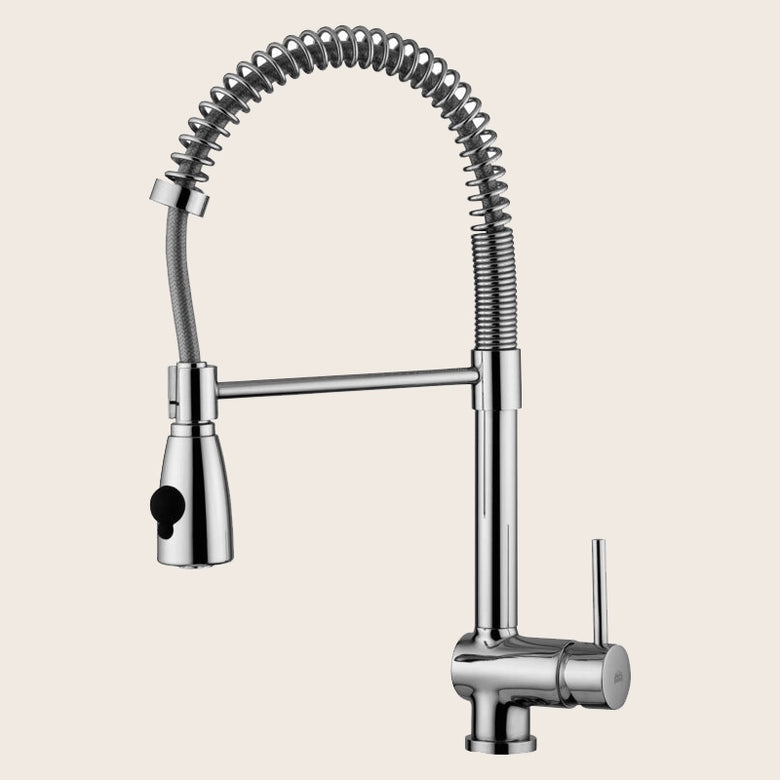 Paffoni Stick Sk178 Miscelatore Lavello Professionale installato su lavello, vista della bocca e della leva