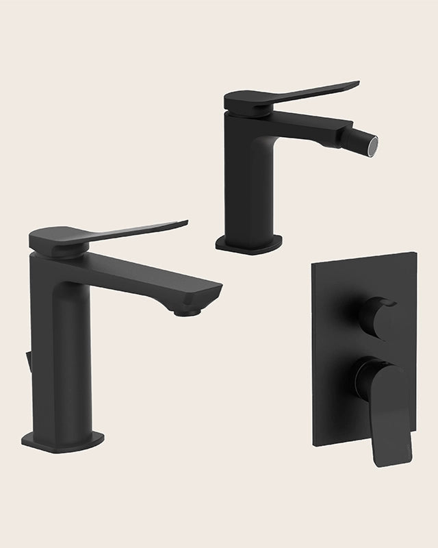Paffoni Tilt set rubinetteria lavabo e bidet e doccia visto dall'alto con superficie e piletta di scarico