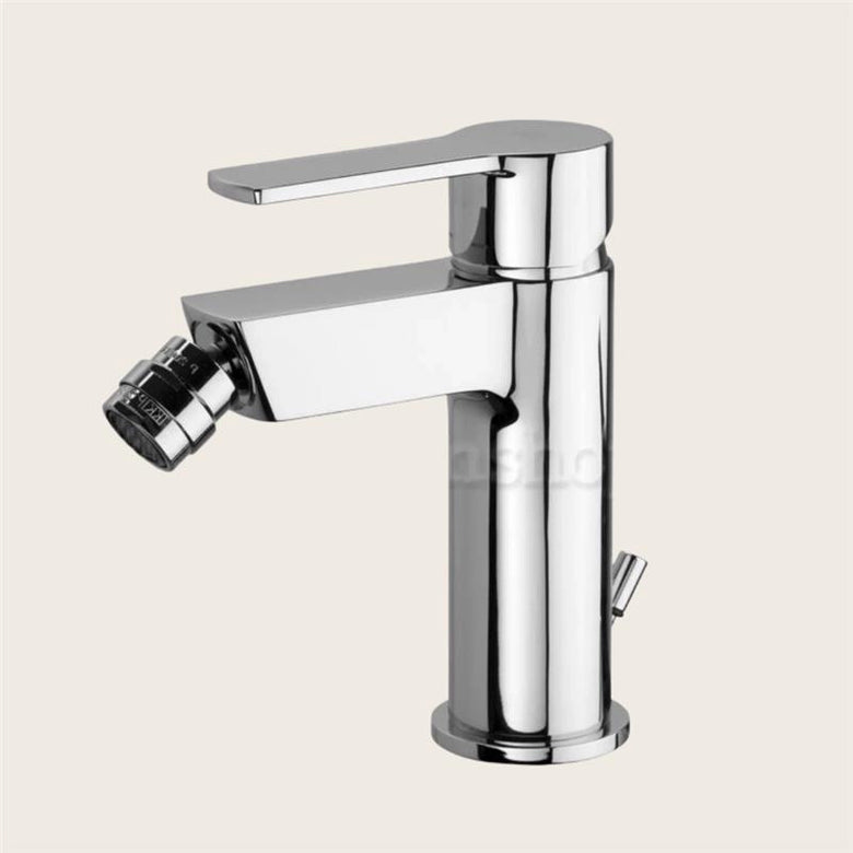 Paffoni West Ws131k Miscelatore Bidet Con Scarico Clic Clak, vista frontale della maniglia e della bocca di erogazione
