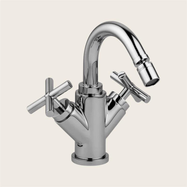 Paffoni quattro qtv137 gruppo bidet monoforo con scarico, vista frontale della maniglia e della bocca di erogazione