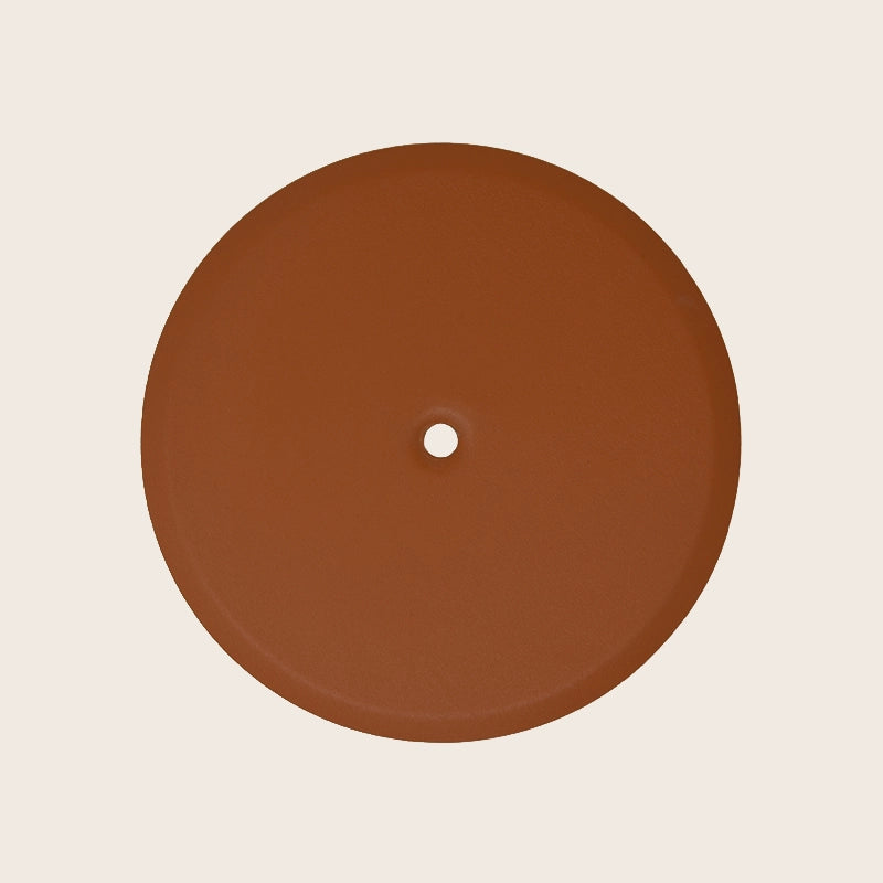 Piattello 14 cm tappo pozzetto arancio sabbiato, vista frontale della maniglia e della bocca di erogazione - Exagonshop