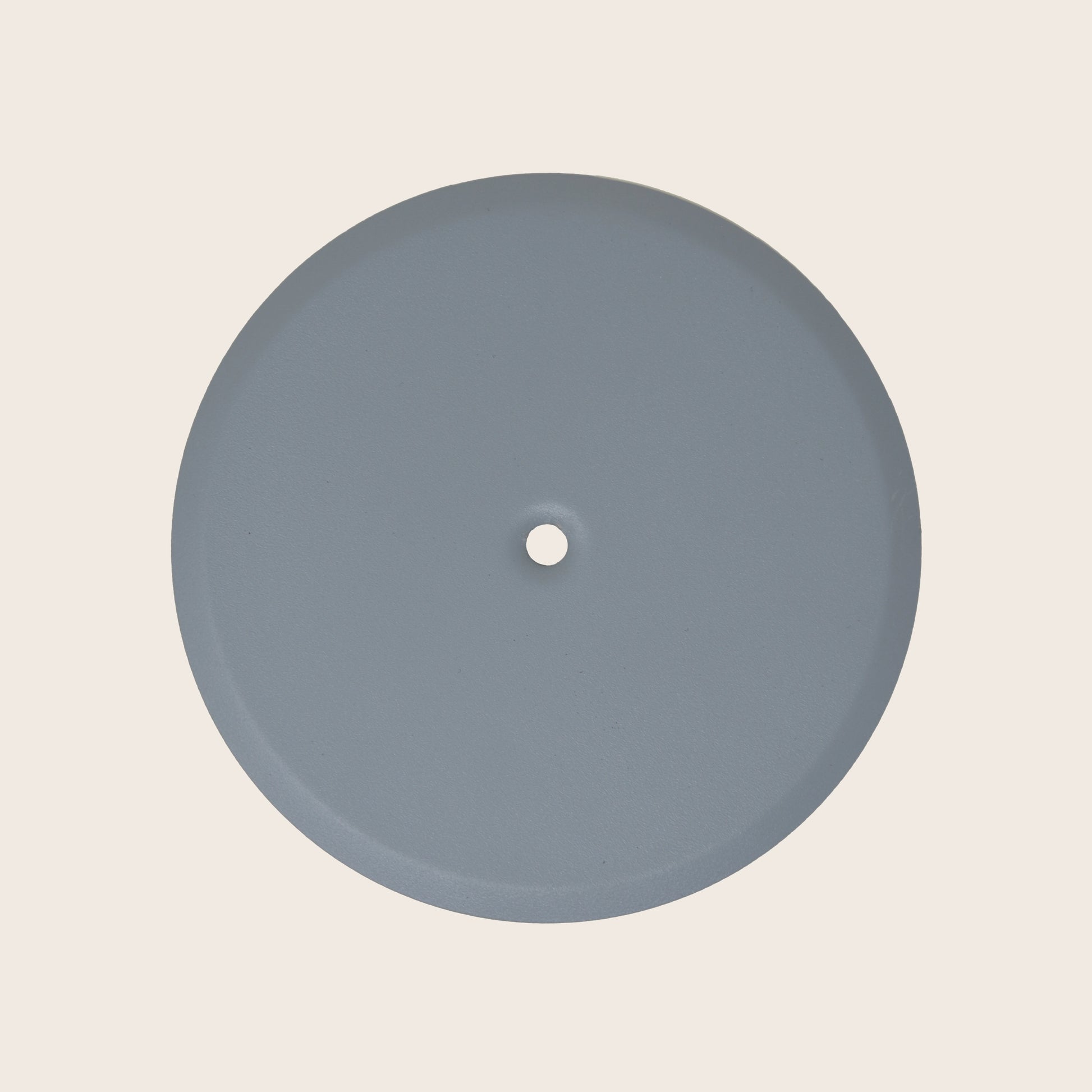 Piattello 14 cm tappo pozzetto grigio sabbiato, vista frontale della maniglia e della bocca di erogazione - Exagonshop