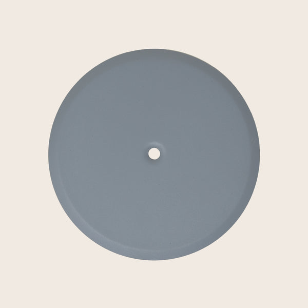 Piattello 14 cm tappo pozzetto grigio sabbiato, vista frontale della maniglia e della bocca di erogazione - Exagonshop