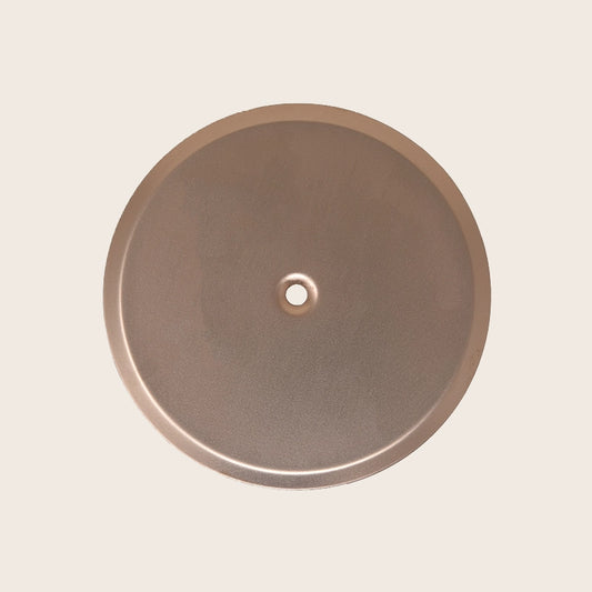 Piattello 14 cm tappo pozzetto oro rosa satinato, vista frontale della maniglia e della bocca di erogazione - Exagonshop